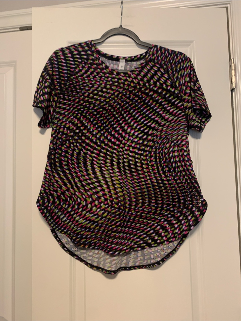 lululemon athletica Black Multicolor Top
SEAWHEEZE, Sz 8, NWT